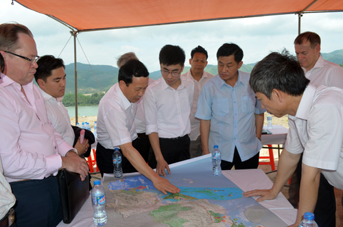 Foreign partners study investment opportunities in Quang Ninh province